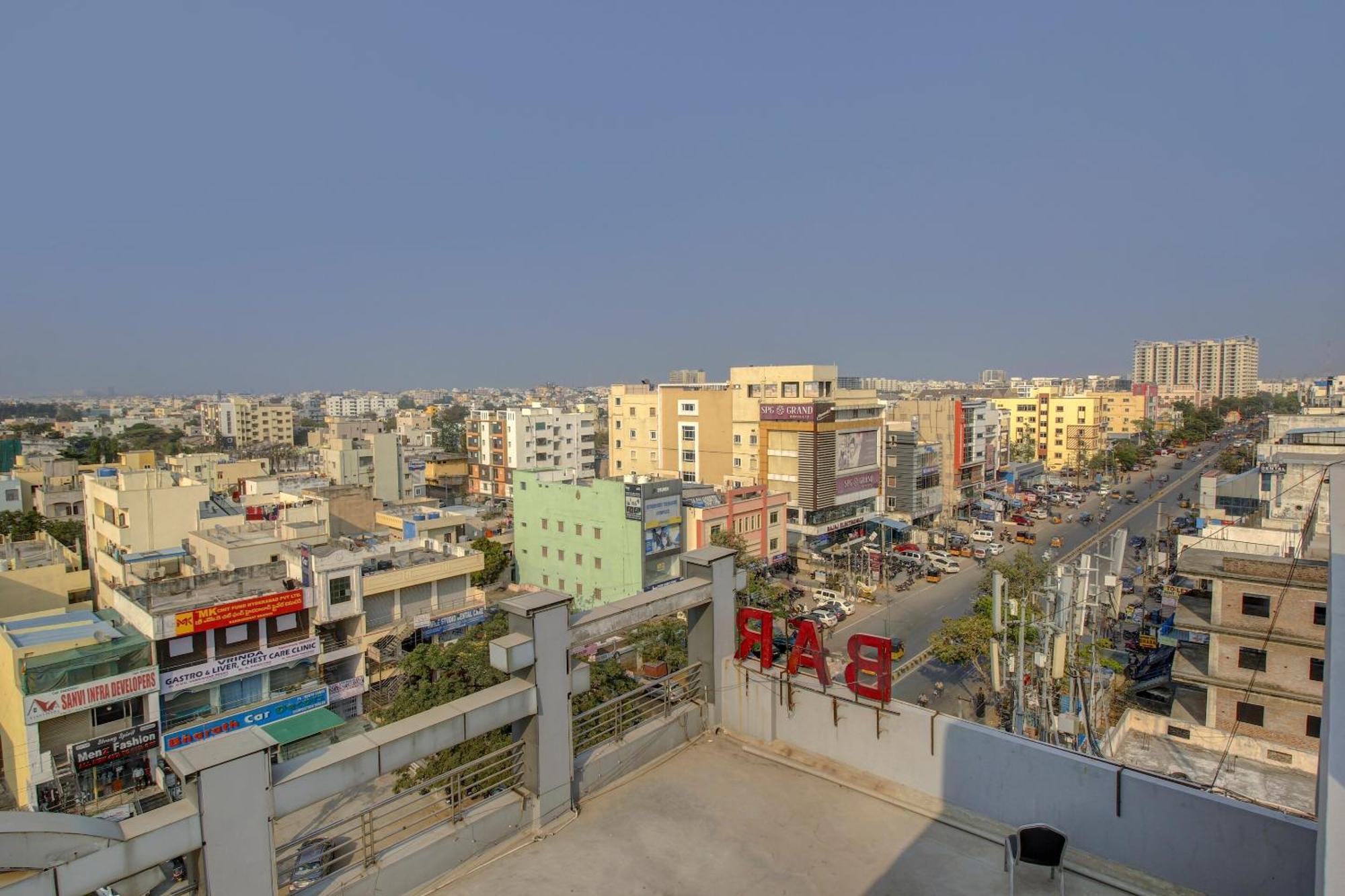 Super Townhouse Oak Lb Nagar Ramoji Hotel Haiderabad Buitenkant foto