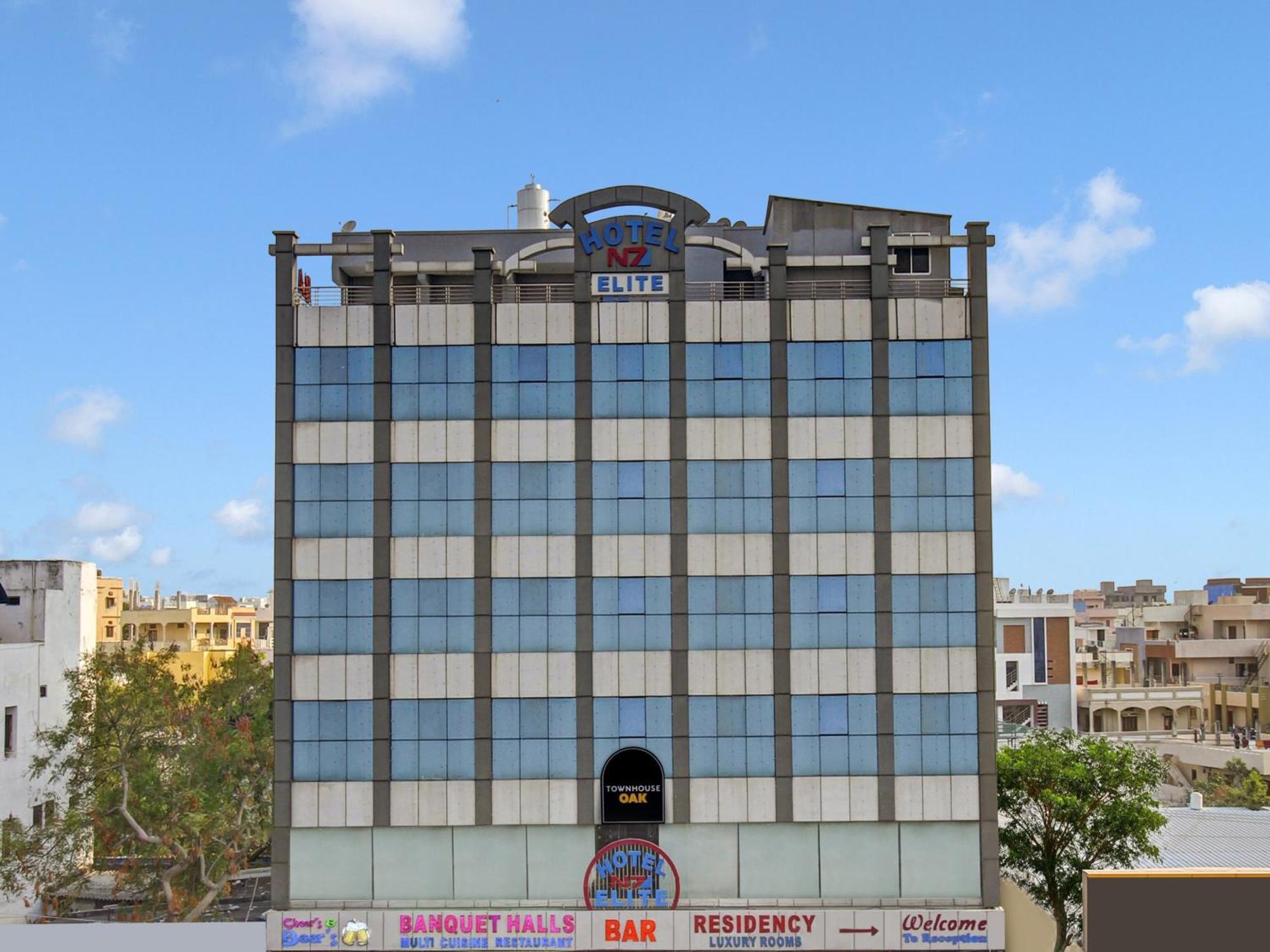 Super Townhouse Oak Lb Nagar Ramoji Hotel Haiderabad Buitenkant foto